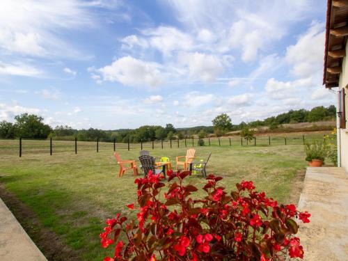 St-Michel-de-Double Casa | Charmante maison au cœur de la nature avec Wifi et animaux acceptés - FR-1-616-4