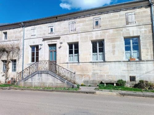 Menil-sur-Saulx Casa | Charmante maison de village à Ménil-sur-Saulx - FR-1-585-172