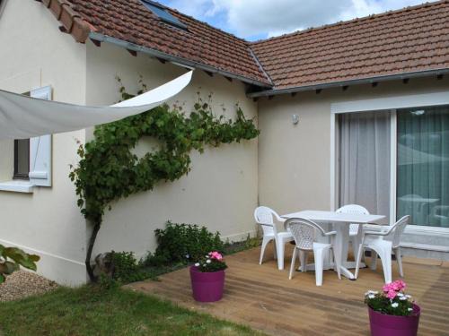 Montbazon Casa | Charmante maisonnette avec WIFI à Montbazon - FR-1-381-230