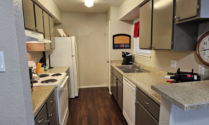 Texas City Apartamento | Charming 1 - bedroom apartment in welcoming Texas City