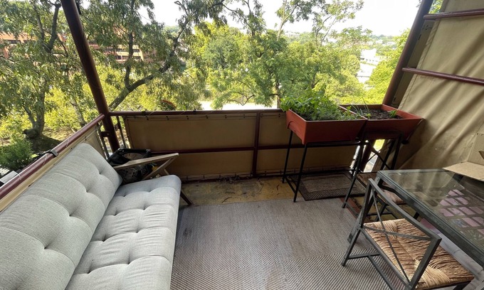 North Rosslyn Apartamento | Charming 1-bedroom apartment close to everything