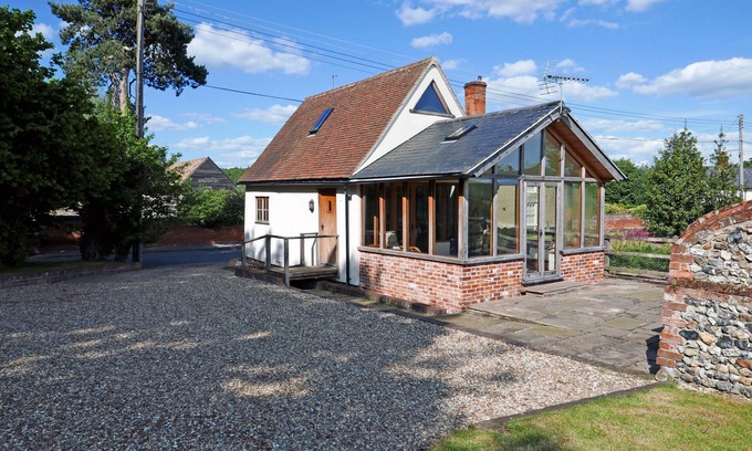 Clare Casa | 1 dormitorio con encanto conversión de granero en el corazón de Suffolk