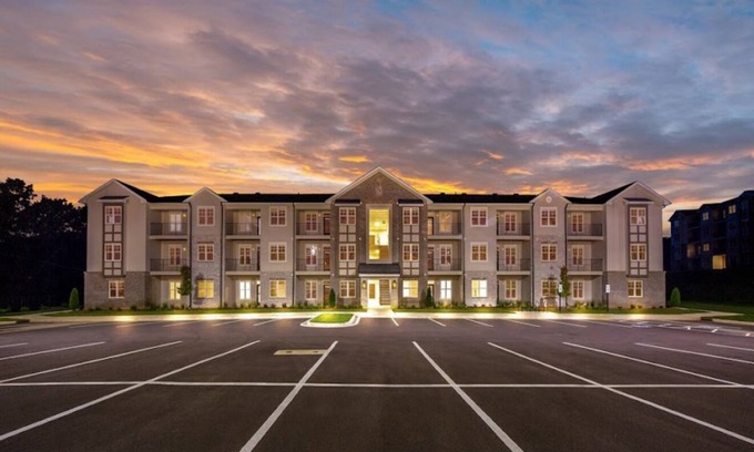 Louisville Apartamento | Charming 1 ROOM in shared apartment with WiFi, AC close to Knoxville