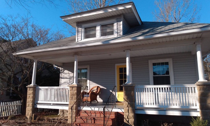 Rock Hall Casa | Charming 1920's Bungalow Near Water & Amenities