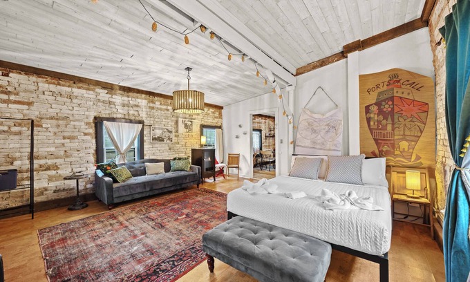 Limerick Apartamento | Charming 1BR Retreat in the Heart of Louisville!