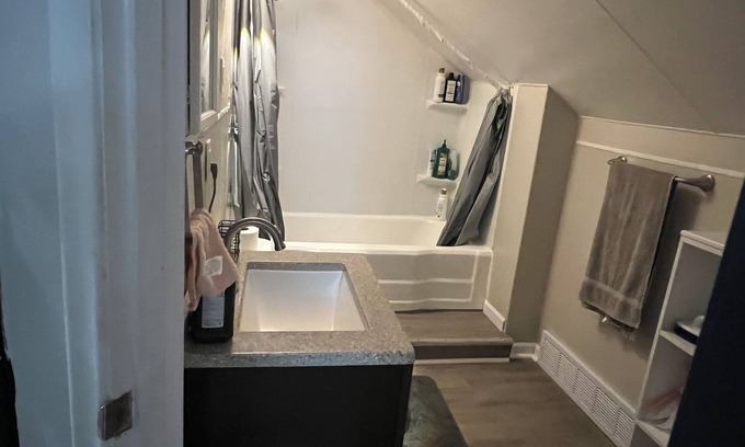 Toledo Apartamento | Charming 2-bedroom apartment with WiFi, AC in amazing Toledo