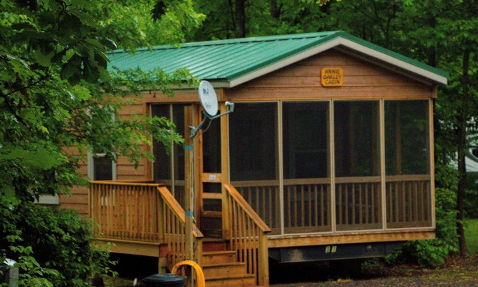 Markville Complejo | Charming 2 bedroom cabin at a resort near Hinckley, located near the WI border