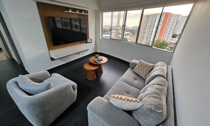 Tejada Alta Condominio | Charming 2-bedroom condo in beautiful Barranco with WiFi