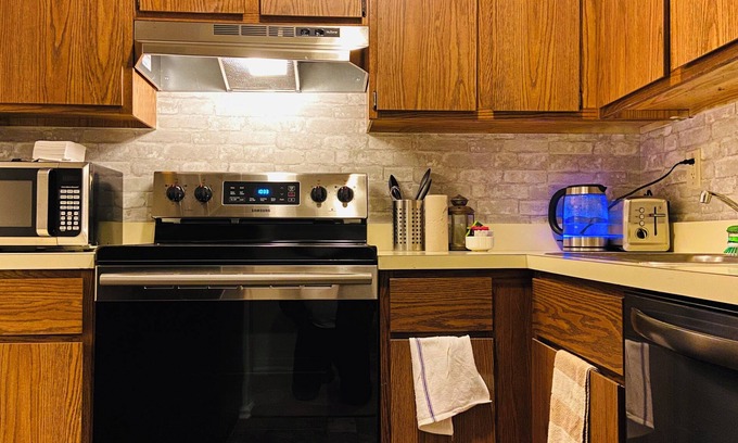 Primos Secane Apartamento | Charming 2-bedroom first floor apartment with WiFi, AC in lovely Primos