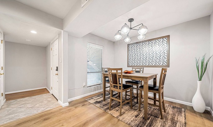 Charlotte Condominio | Charming 2-bedroom just Minutes From the City on Providence Road