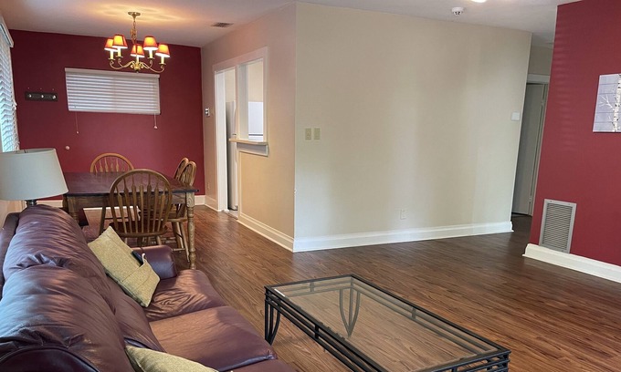 Tallahassee Apartamento | Charming 2BR less than 2 miles from FSU