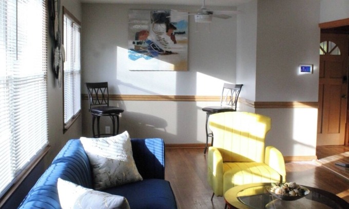 Decatur Casa | Charming 3-bdr home with WiFi, AC & Smart TV’s in quiet, safe area in Decatur.