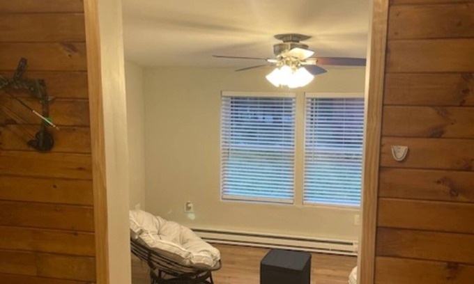 Livingston Manor Casa | Charming 3-Bedroom Country Escape in Scenic Livingston Manor