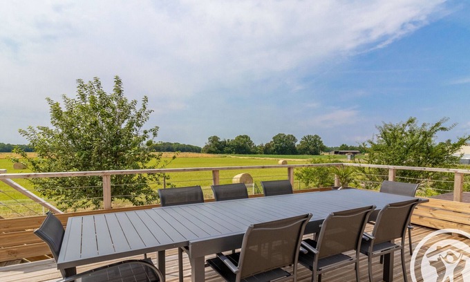 Meon Cabaña | Casa rural cómoda y luminosa con terraza en entorno tranquilo
