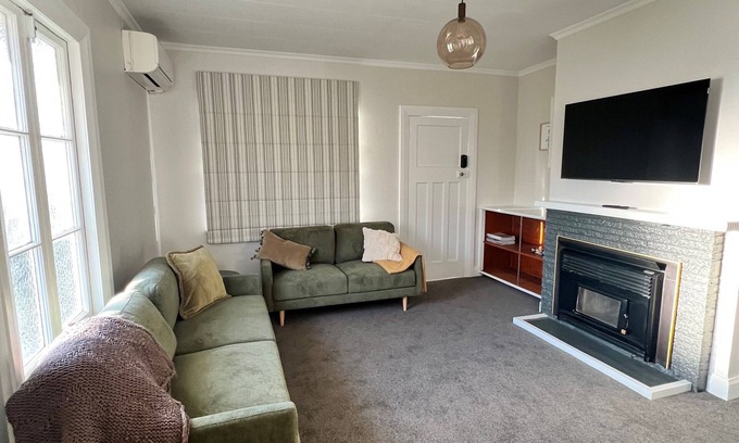 Cambridge Cabaña | Charming 3-bedroom cottage in marvelous Cambridge.