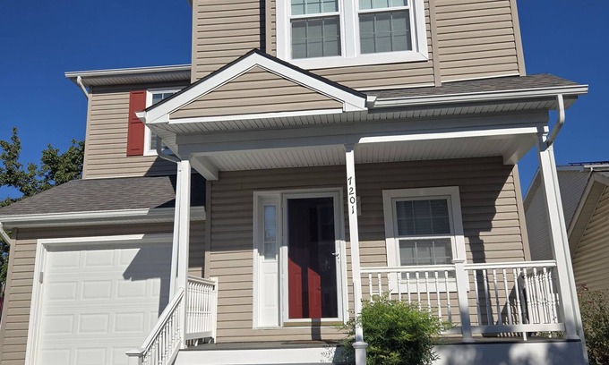 Elkridge Casa | Charming 3-bedroom house with vaulted ceiling and basement in Elkridge