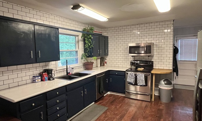 Northeast Raleigh Casa | Charming 3BR/2BA Ranch House in North Raleigh