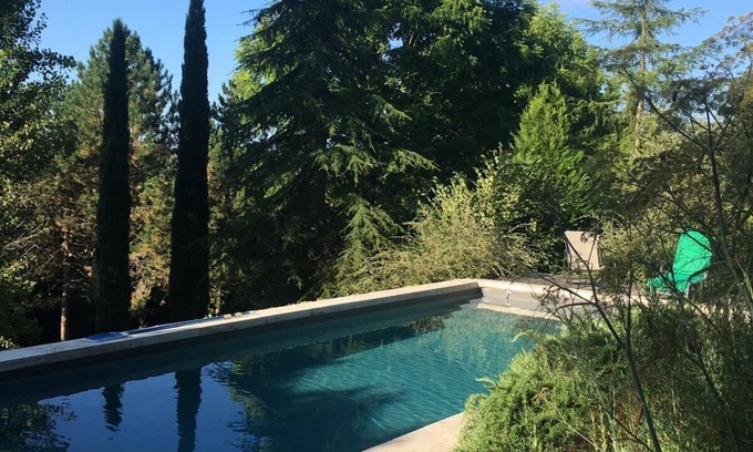 Cherveix-Cubas Casa | Encantadora casa de campo de 4 * con piscina privada