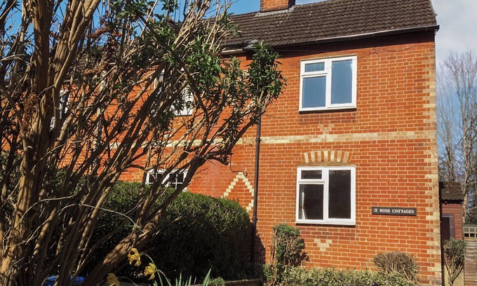 Sandhurst Cabaña | Alojamiento de 2 habitaciones en Little Sandhurst