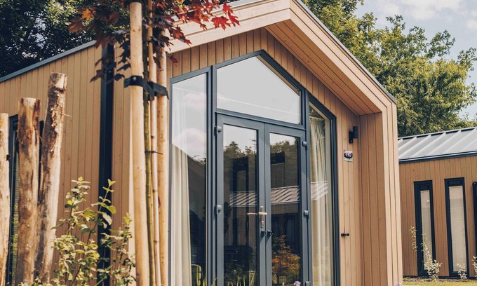 Loenen Casa | Charming and luxurious accommodation with a private hot tub on the beautiful Veluwe.