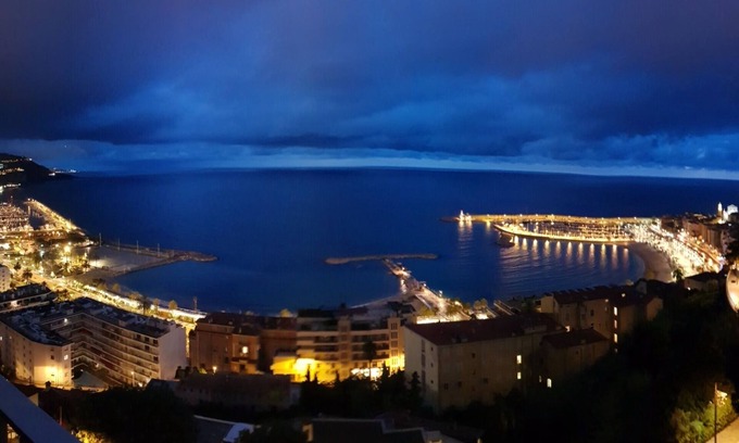 Sainte-Agnes Apartamento | Charming apartment with unobstructed view