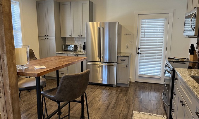 Flemington Apartamento | Charming Apartment in Flemington