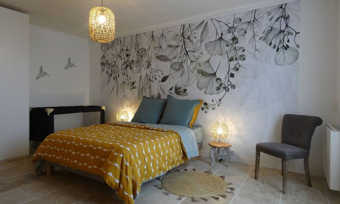 Beaumont-les-Autels Cabaña | Gîte Rénové avec Jardin Clos, Terrasse, et Confort Moderne à Beaumont-les-Autels
