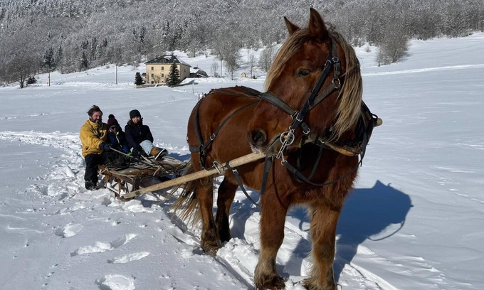 Lajoux Casa | Encantadora casa de campo 2 personas
