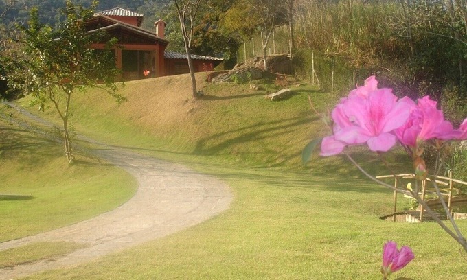 Araras Casa | Cottage con Encanto, Cine Vista Valle, Belo Jardín, Piscina