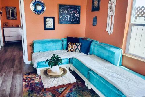 City Heights Casa | Charming Cottage with Hot Tub in Secret Garden