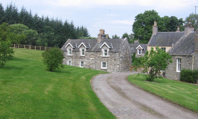Glenlivet Cabaña | Encantadora casa de campo independiente en el Parque Nacional Cairngorm en Glenlivet Estate