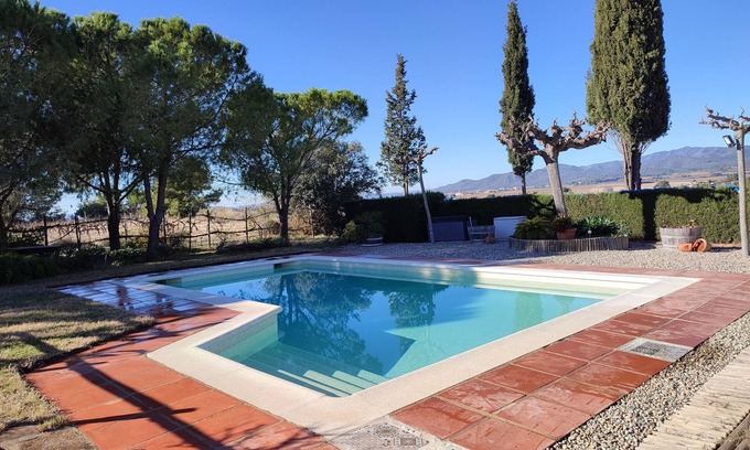 Castellet i la Gornal Casa | Masía con encanto, rodeada de viñas y con piscina privada en plena naturaleza