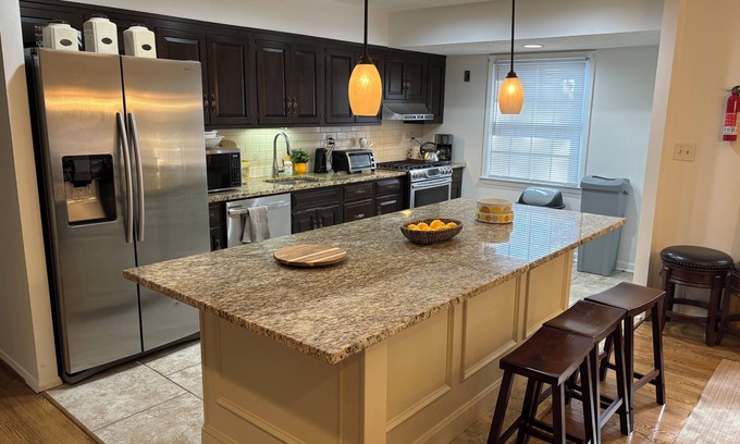 Rosedale Casa | Charming family retreat under 20 minutes from Baltimore’s Inner Harbor!
