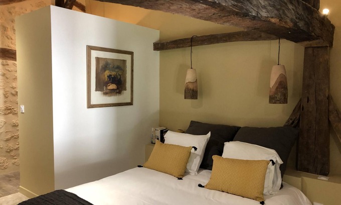 Salleboeuf Apartamento | Encantadora casa de campo amueblada Loupiac con piscina cerca de Burdeos