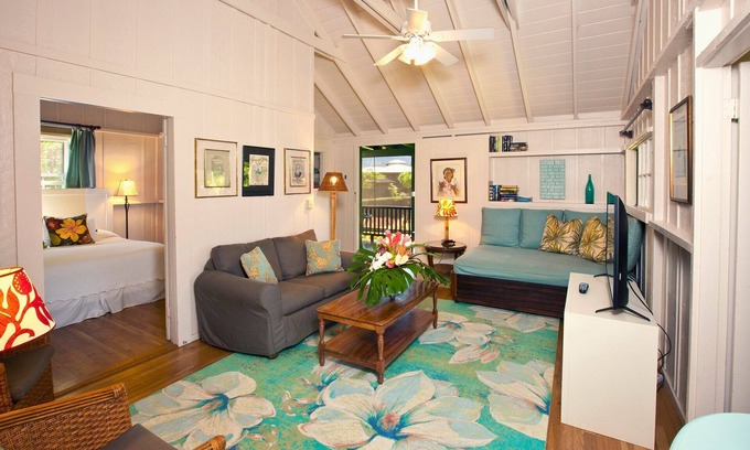 Hanalei Cabaña | Hermosa, histórica casa de 2 dormitorios en la bahía de Hanalei con A / C!