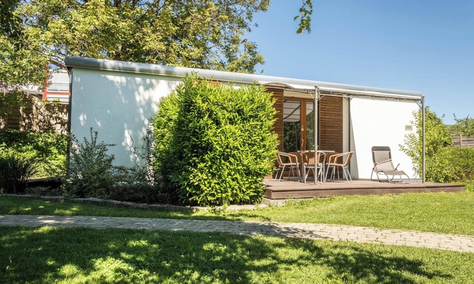 Deggenhausertal Casa | Encantadora casa de vacaciones "Falkenhalde" con Wi-Fi, terraza y jardín; aparcamiento disponible
