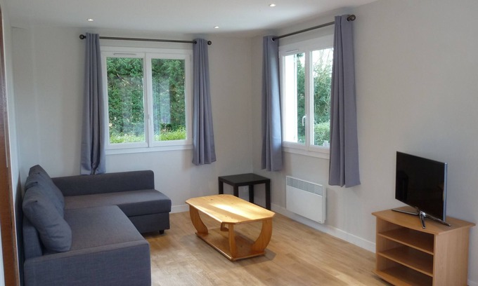 Villerville Casa | CHARMING HOUSE WITH SEA VIEW AND GARDEN IN VILLERVILLE BETWEEN DEAUVILLE AND HONFLEUR