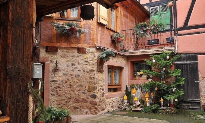 Bergheim Casa | Charming house with terrace, La Mignonnette The most beautiful village in France.