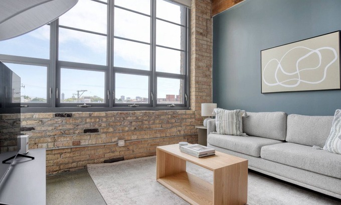 Sheffield Neighbors Apartamento | Charming Lincoln Park 2BR w/ W/D, Gym & Roof, nr I-90, by Blueground