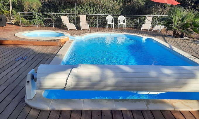Les Arcs-sur-Argens Apartamento | Charming little Provençal gîte***.