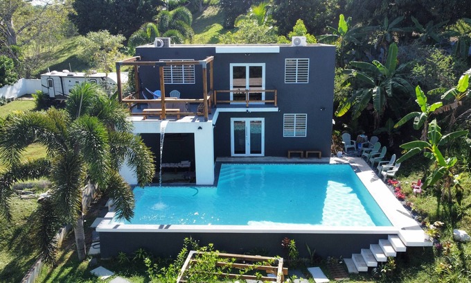 Pedernales Casa | Charming Loft house in fabulous Cabo Rojo with WiFi, AC
