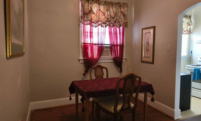 Selma Apartamento | Charming Loft in Historic Antebellum Mansion - Selma, AL