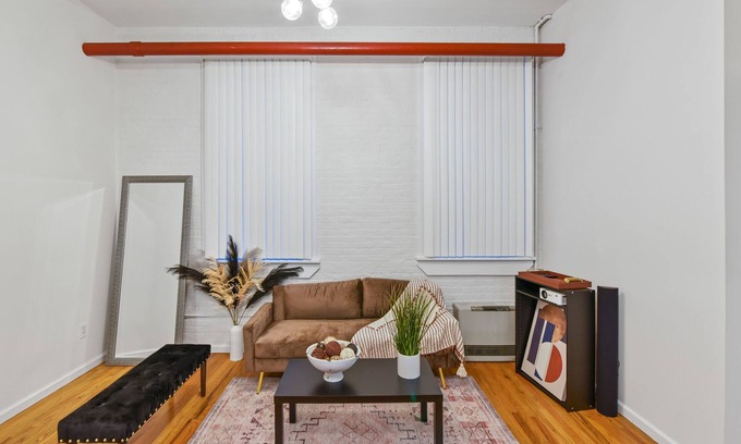 Port Morris Apartamento | Charming Luxe 2bdrm Continental Residence