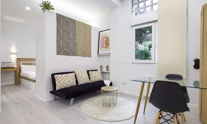 Ventas Apartamento | Charmign Madrid el Carmen - Estancias Temporales
