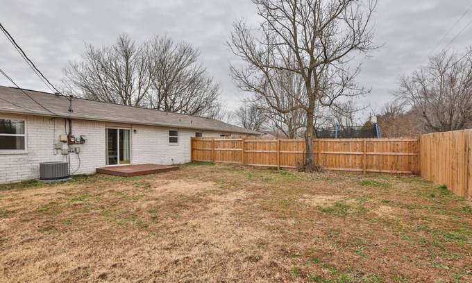 Fayetteville Casa | Charming modern duplex minutes to downtown Fayetteville