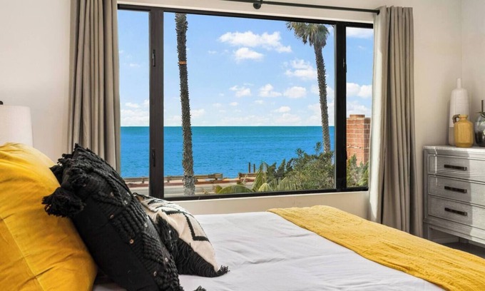 Sunset Cliffs Casa | Charming Oceanfront suite in sunset cliffs San Diego