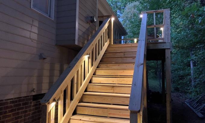 Cary Casa | Charming one bedroom in quiet community with amenities!