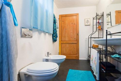 Santo Spirito Apartamento | Charming Portion of Property in Oltrarno Area