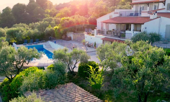 Claviers Casa | Encantadora Villa La Passe: Refugio lujoso con piscina cerca de Claviers
