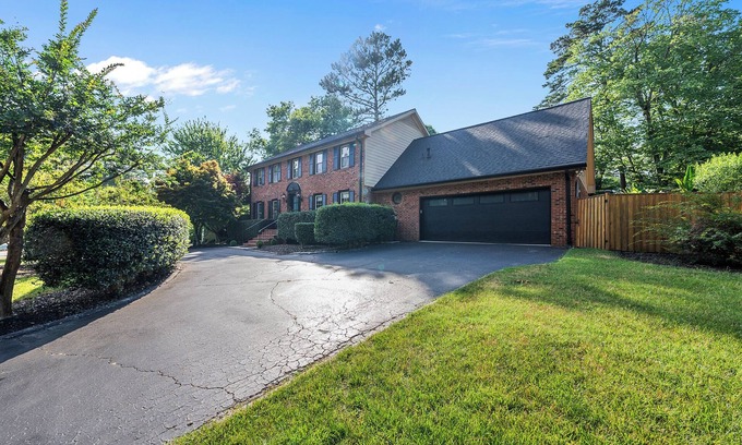 North Raleigh Casa | Charming Raleigh Getaway - Spacious 5BR Home w/Private Pool, Hot Tub & Privacy